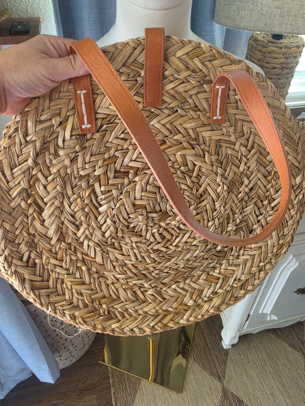 Universal Thread Straw Bag - Picture 4 of 5